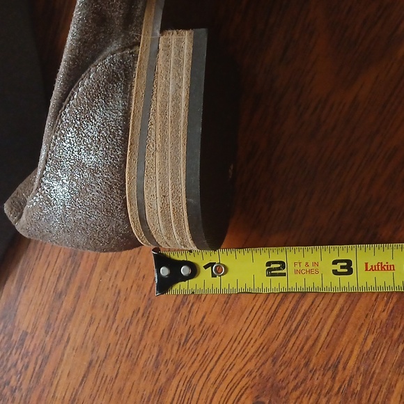 Metallic leather loafers - Picture 7 of 10